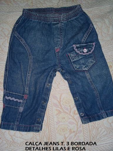 CALÇA JEANS T. 3 BORDADA