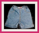 BERMUDINHA JEANS IMPORT. 3 MESES comprimento: 23cm cintura:3